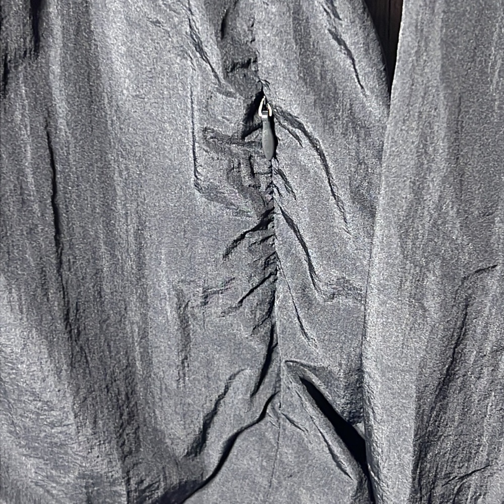 Fabletics Black Zip Up Windbreaker Jacket Size Xl - image 2